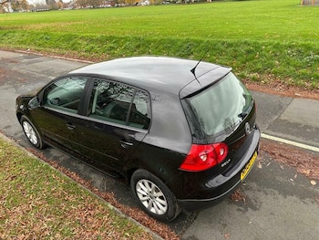 Used Volkswagen Golf 2010 for sale - 76878214: Photo