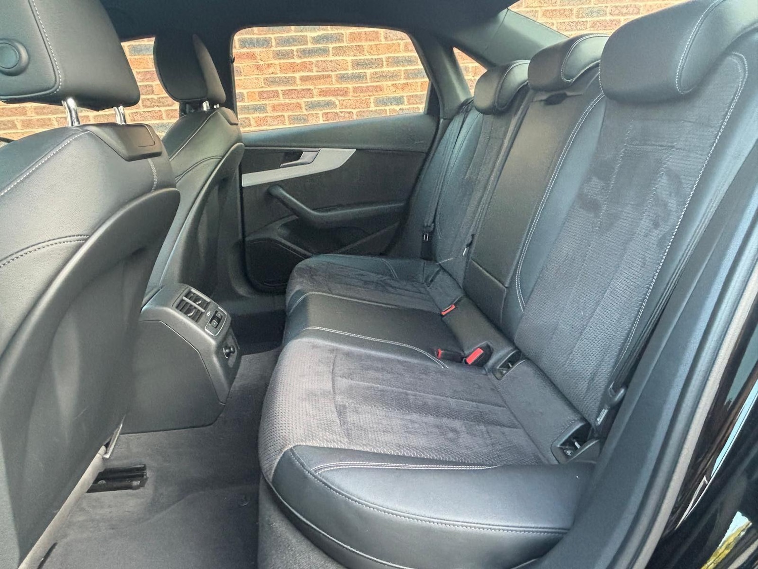 Used Audi A4 2018 for sale - 76228124: Photo 16