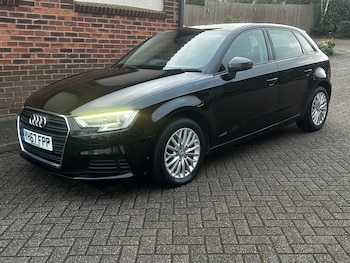 Used Audi A3 2017 for sale - 76949416: Photo