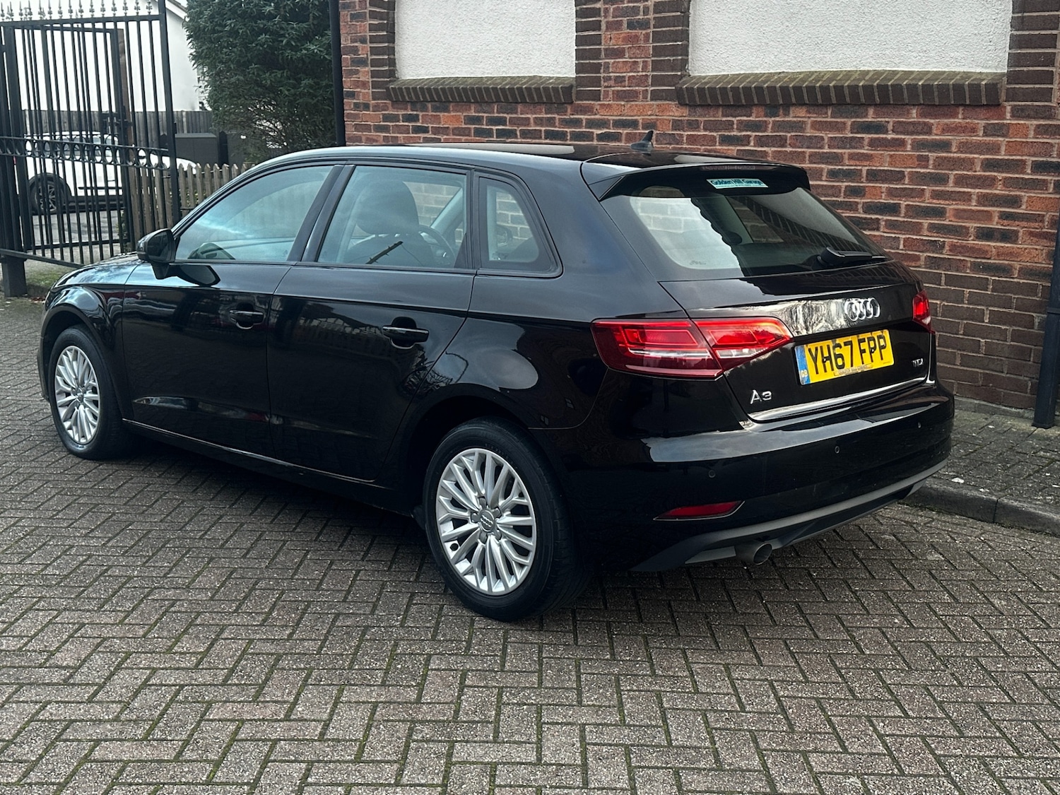 Used Audi A3 2017 for sale - 76949416: Photo 3