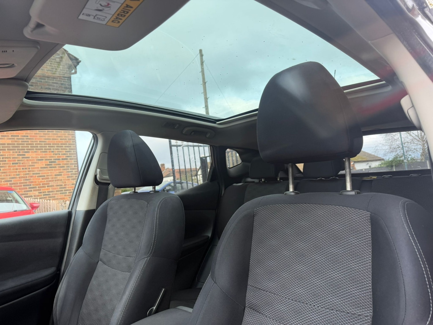 Used Nissan Qashqai 2016 for sale - 77491800: Photo 12