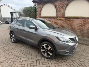 Used Nissan Qashqai 2016 for sale - 77491800: Photo