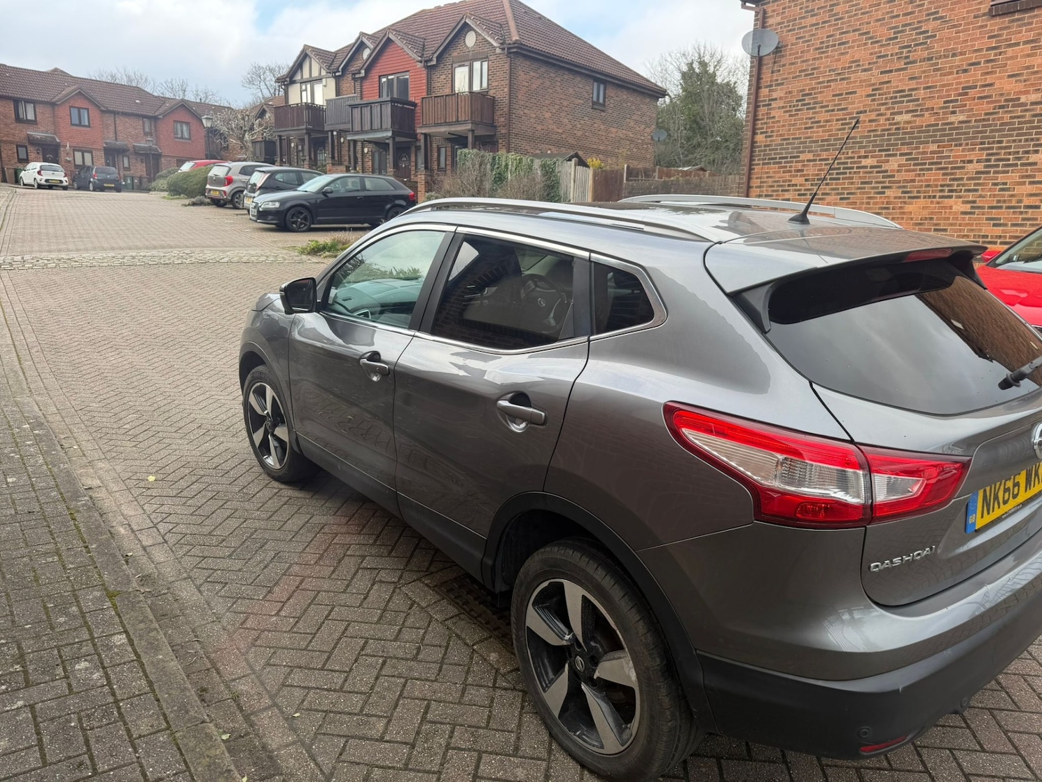 Used Nissan Qashqai 2016 for sale - 77491800: Photo 4