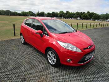 2012 (62) - 1.25 Zetec 5 door Petrol