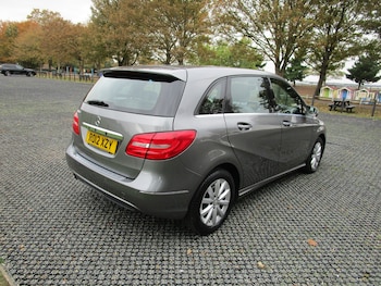 Used Mercedes-Benz B-Class 2012 for sale - 76194775: Photo 2