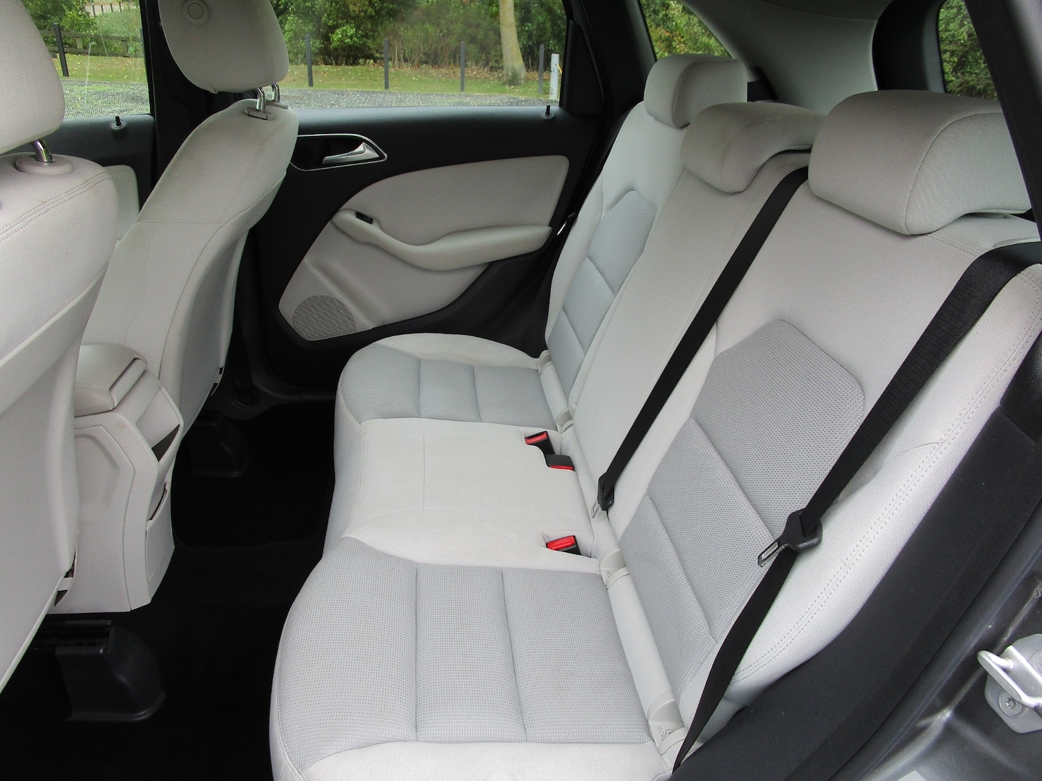 Used Mercedes-Benz B-Class 2012 for sale - 76194775: Photo 8