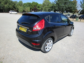 Used Ford Fiesta 2009 for sale - 75228489: Photo