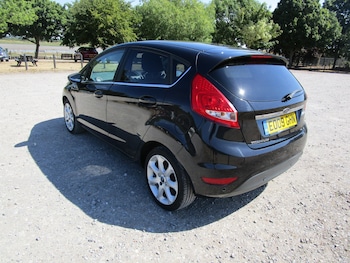 Used Ford Fiesta 2009 for sale - 75228489: Photo