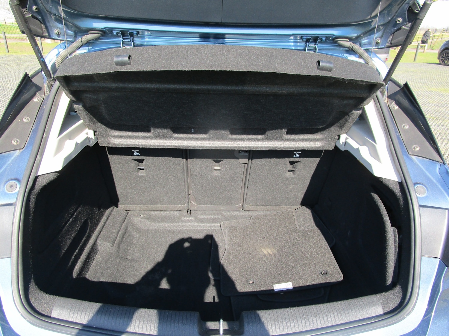 Used Vauxhall Astra 2017 for sale - 77973673: Photo 17