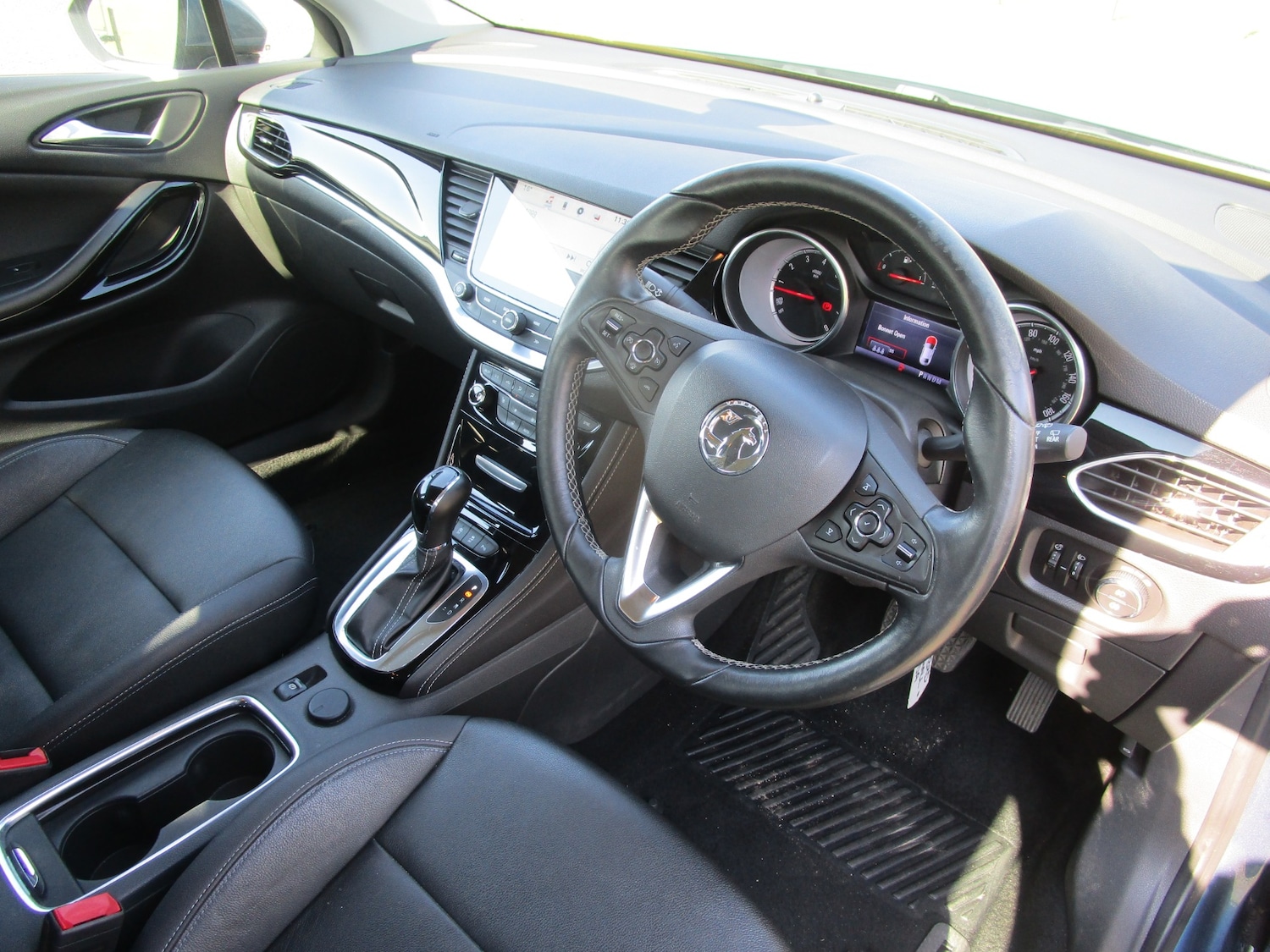 Used Vauxhall Astra 2017 for sale - 77973673: Photo 19