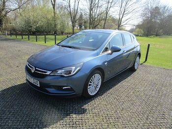 Used Vauxhall Astra 2017 for sale - 77973673: Photo