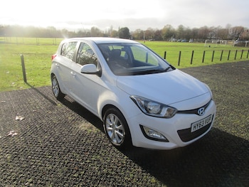 2013 (63) - 1.4 Active 5 door Auto Petrol Automatic
