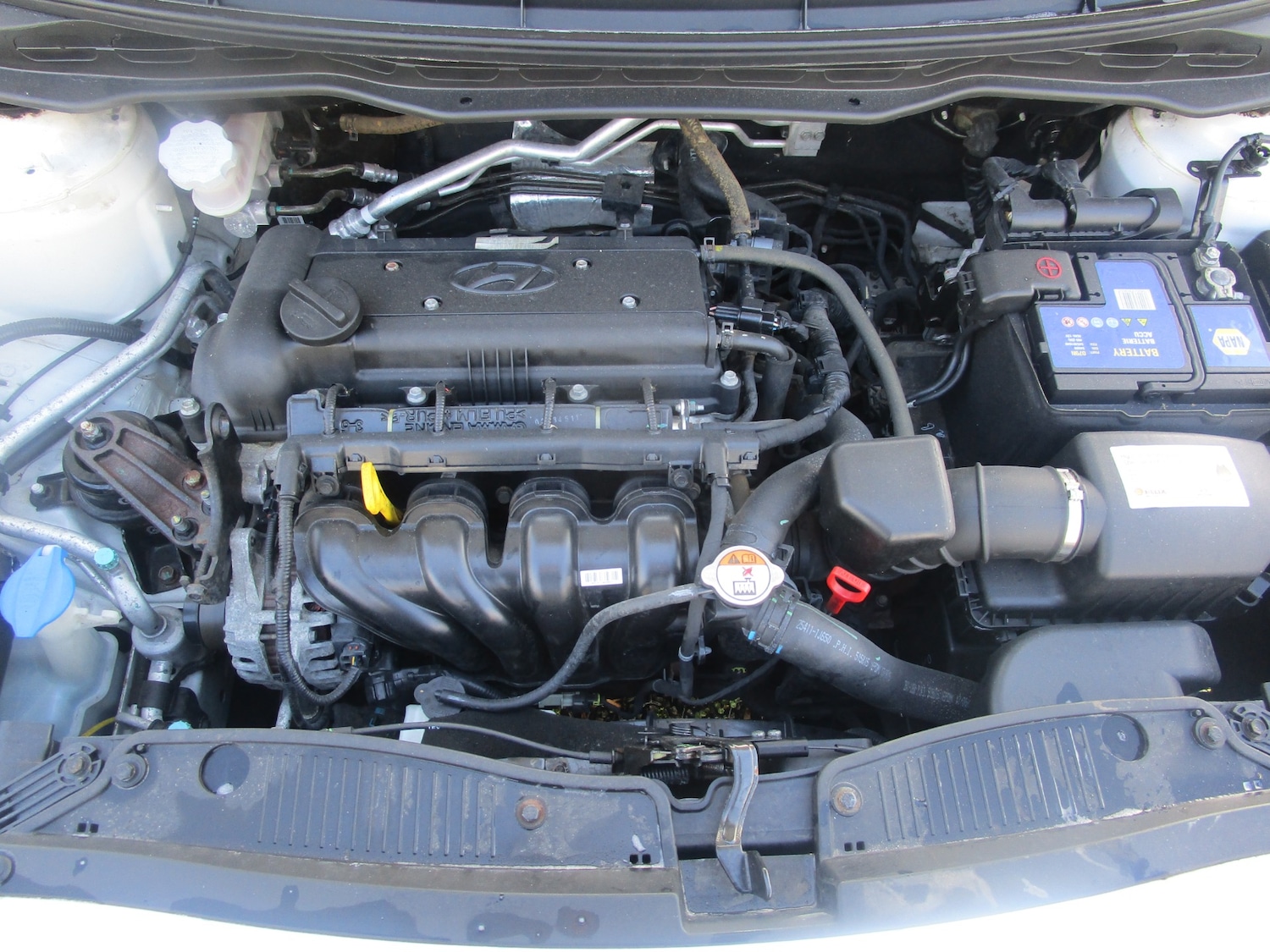 Used Hyundai i20 2013 for sale - 76682670: Photo 21