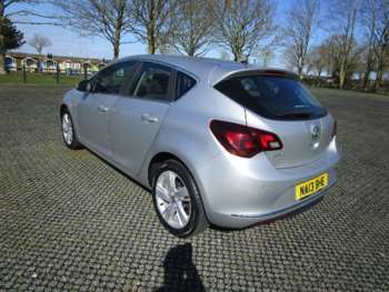 Used Vauxhall Astra 2013 for sale - 74205110: Photo