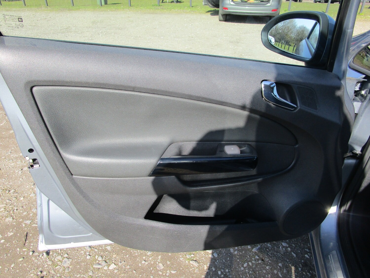 Used Vauxhall Corsa 2009 for sale - 77761949: Photo 16