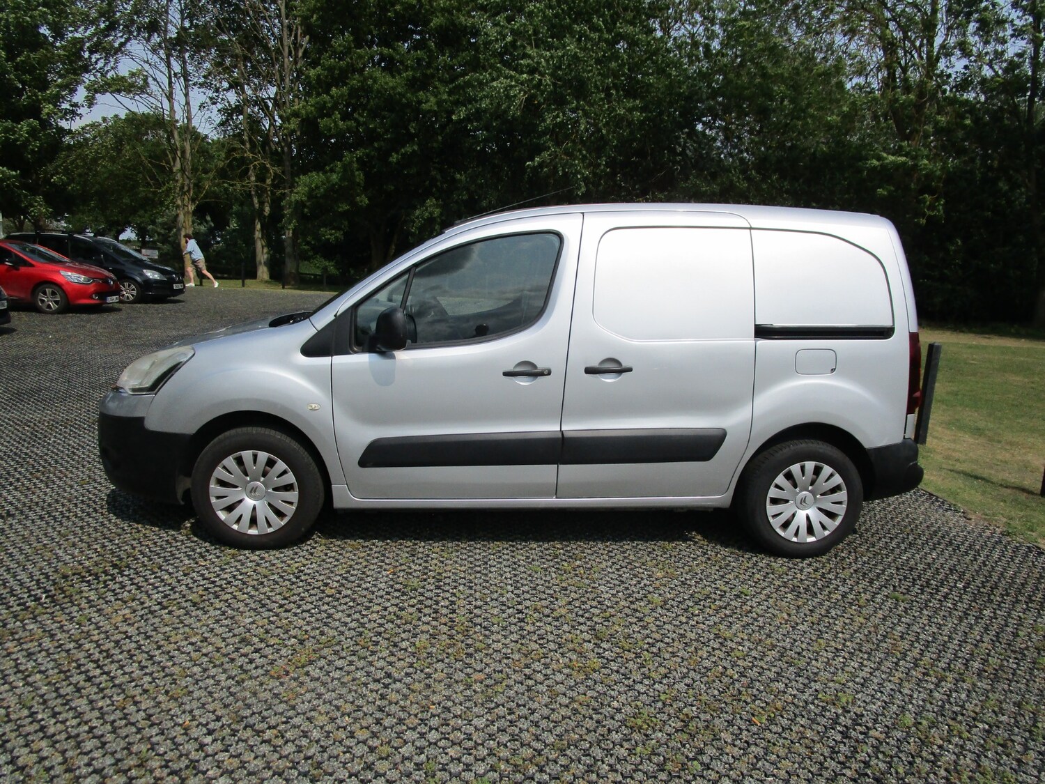 Vehicle 14
