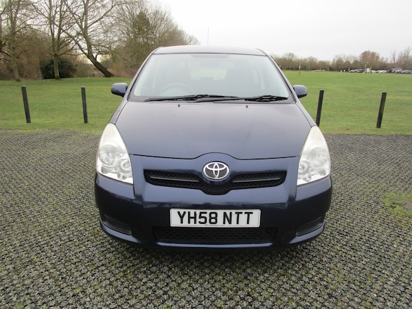Used Toyota Corolla Verso 2008 for sale - 73874039: Photo 12