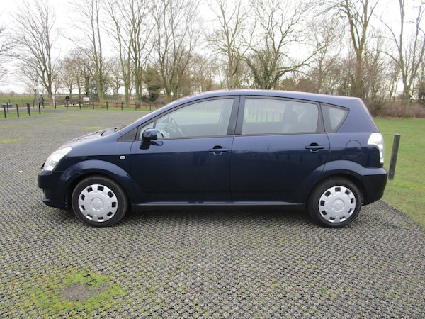 Used Toyota Corolla Verso 2008 for sale - 73874039: Photo 15