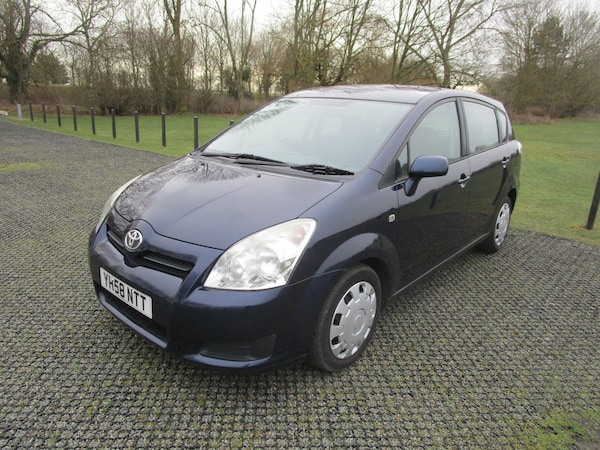 Used Toyota Corolla Verso 2008 for sale - 73874039: Photo 4