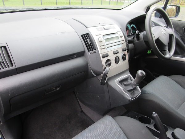 Used Toyota Corolla Verso 2008 for sale - 73874039: Photo 5