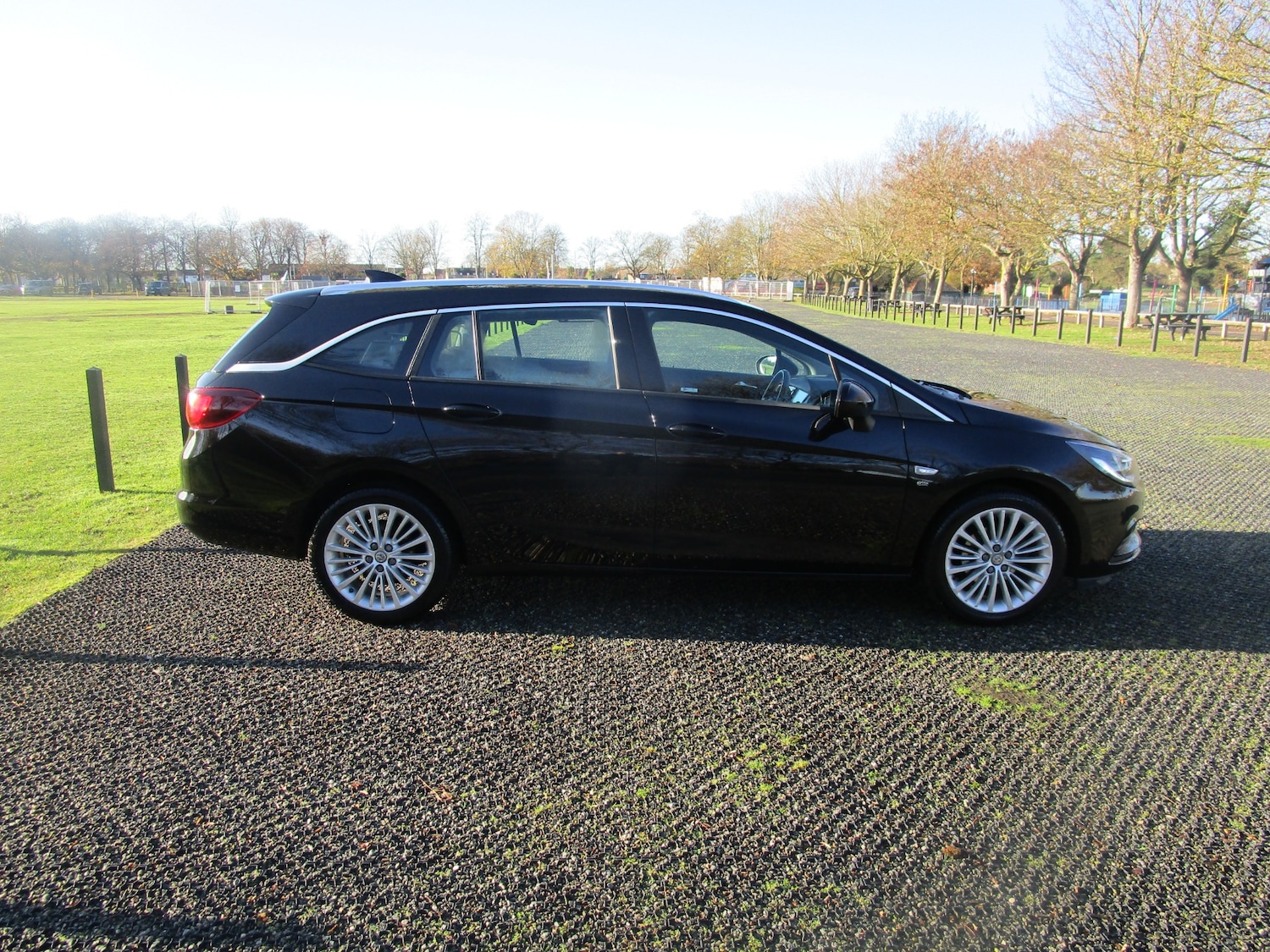 Used Vauxhall Astra 2018 for sale - 76948265: Photo 12