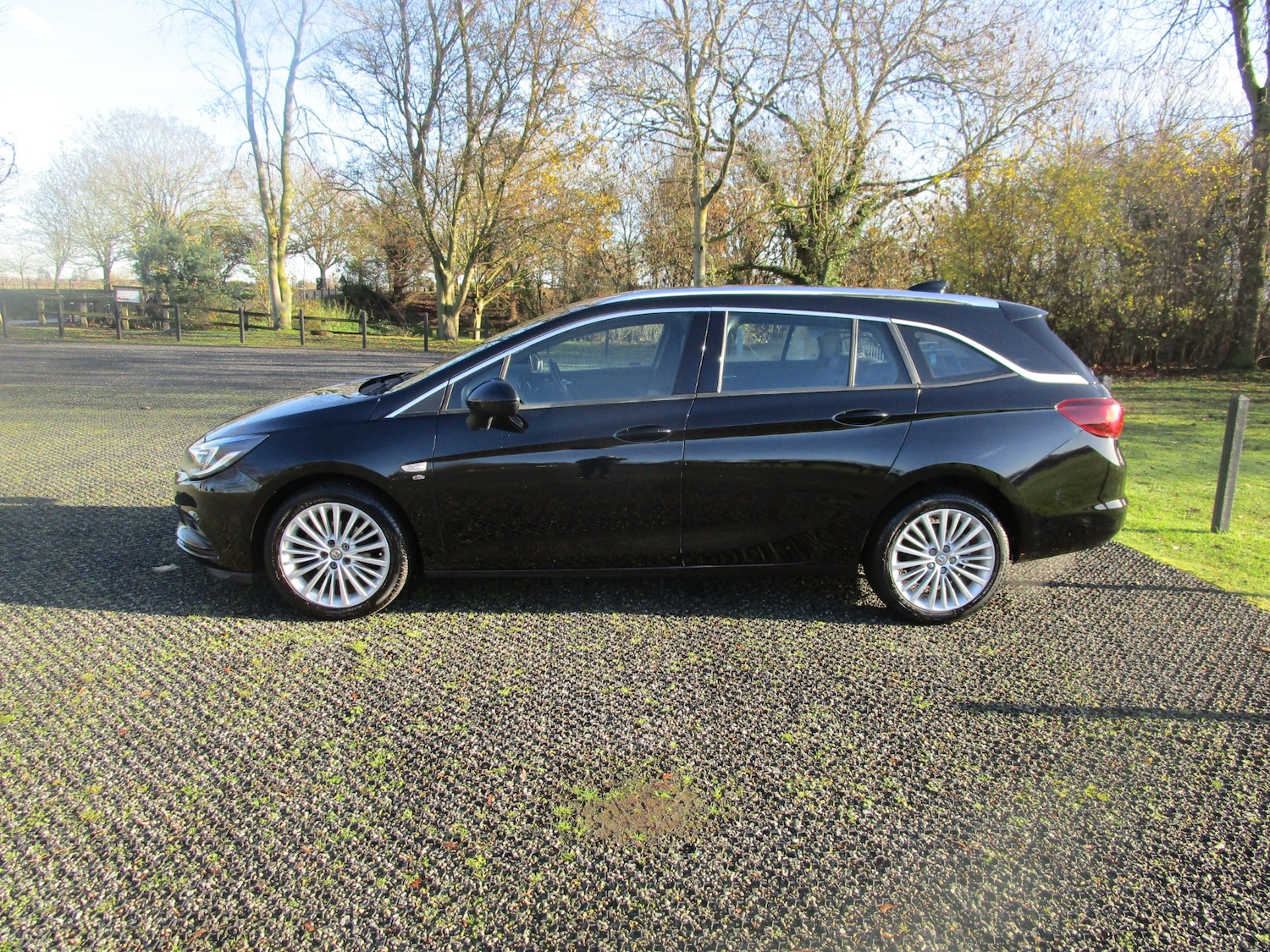 Used Vauxhall Astra 2018 for sale - 76948265: Photo 14