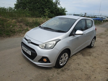 Used Hyundai i10 2014 for sale - 78953208: Photo