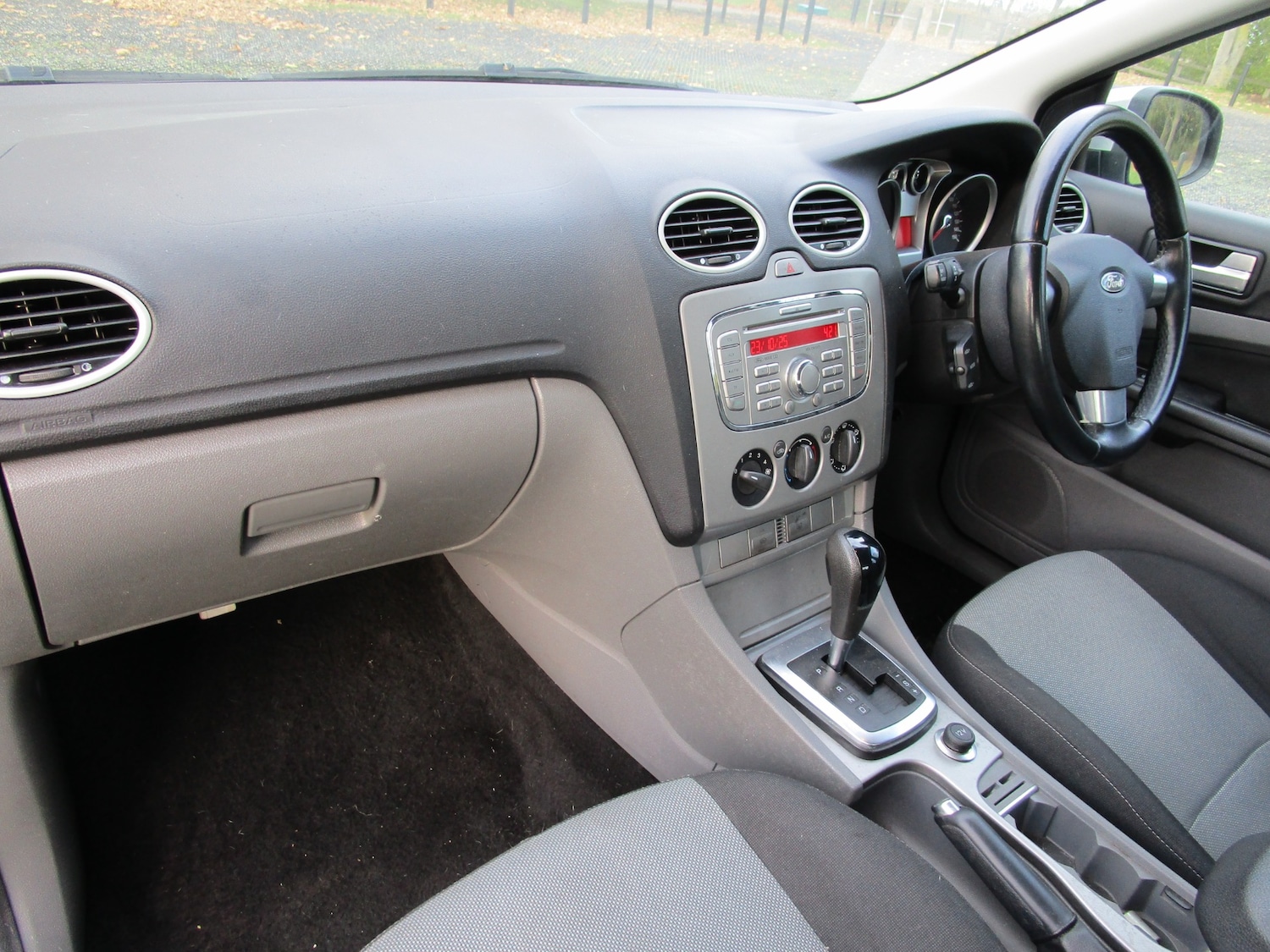Used Ford Focus 2009 for sale - 76374462: Photo 5