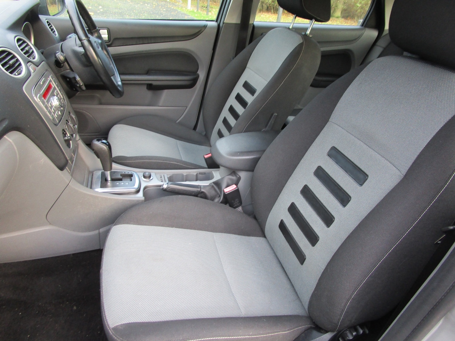 Used Ford Focus 2009 for sale - 76374462: Photo 7