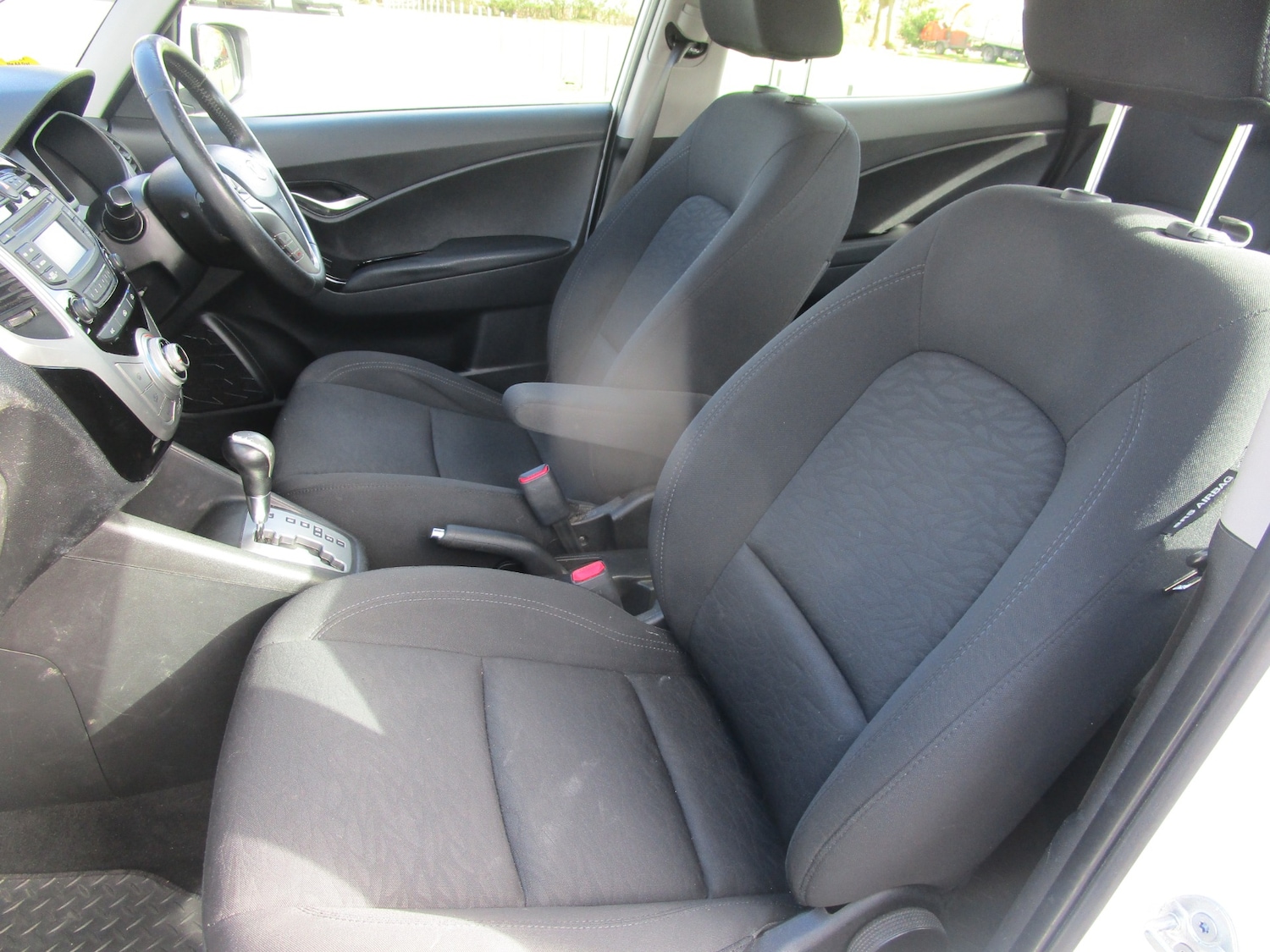 Used Hyundai Ix20 2011 for sale - 77974283: Photo 7