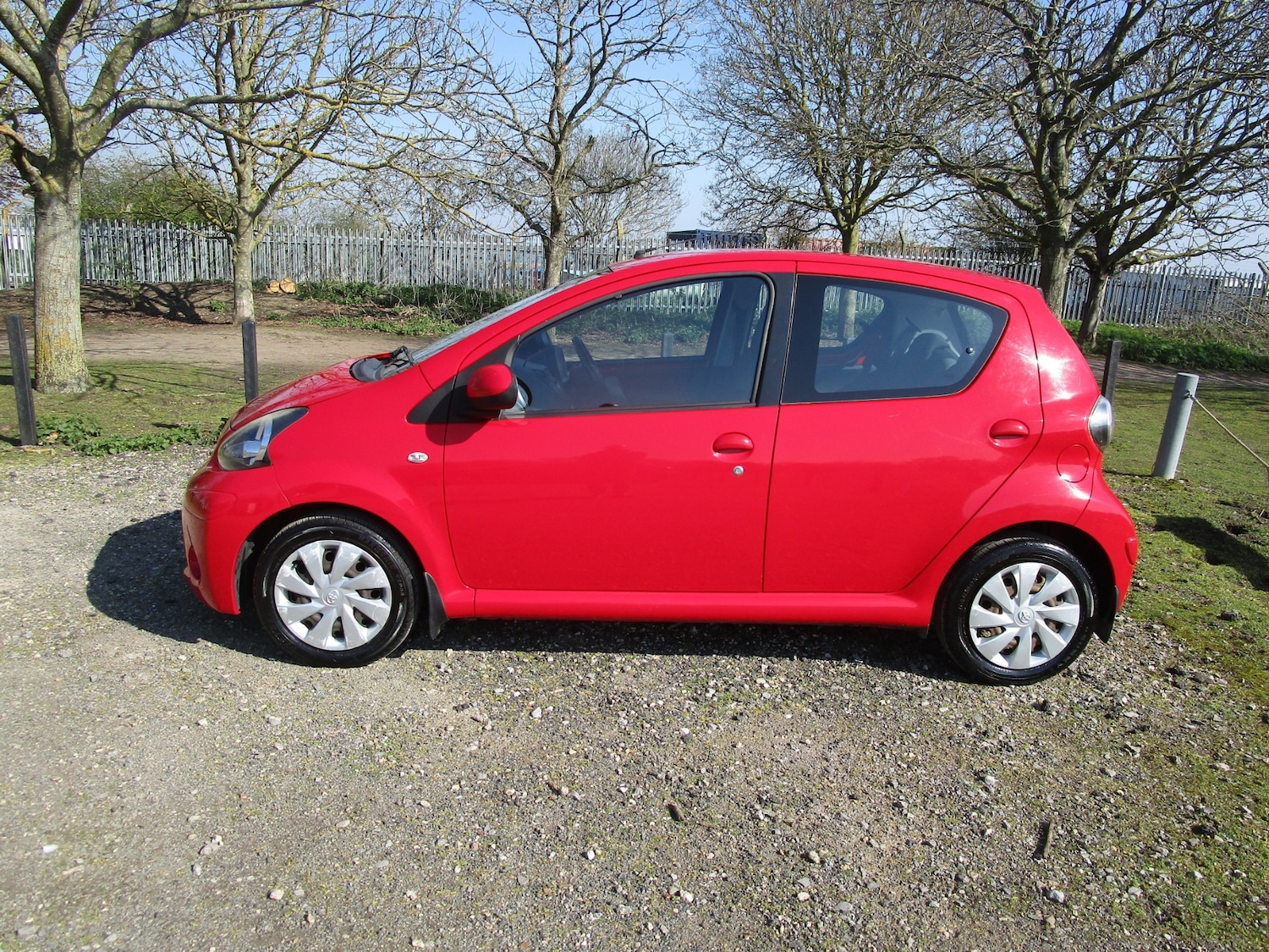 Used Toyota AYGO 2014 for sale - 77973802: Photo 14