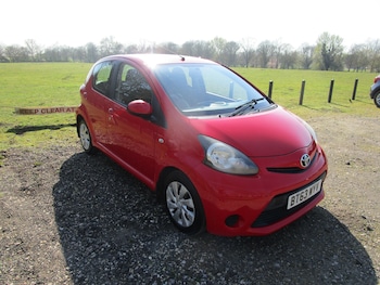 Used Toyota AYGO 2014 for sale - 77973802: Photo