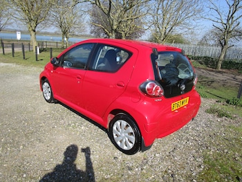 Used Toyota AYGO 2014 for sale - 77973802: Photo