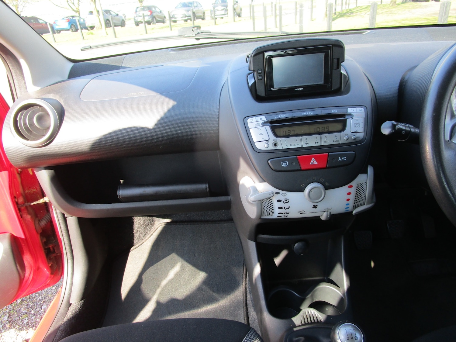 Used Toyota AYGO 2014 for sale - 77973802: Photo 6