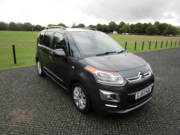 2013 (63) - 1.6 VTi 16V Exclusive 5 door Auto Petrol Automatic