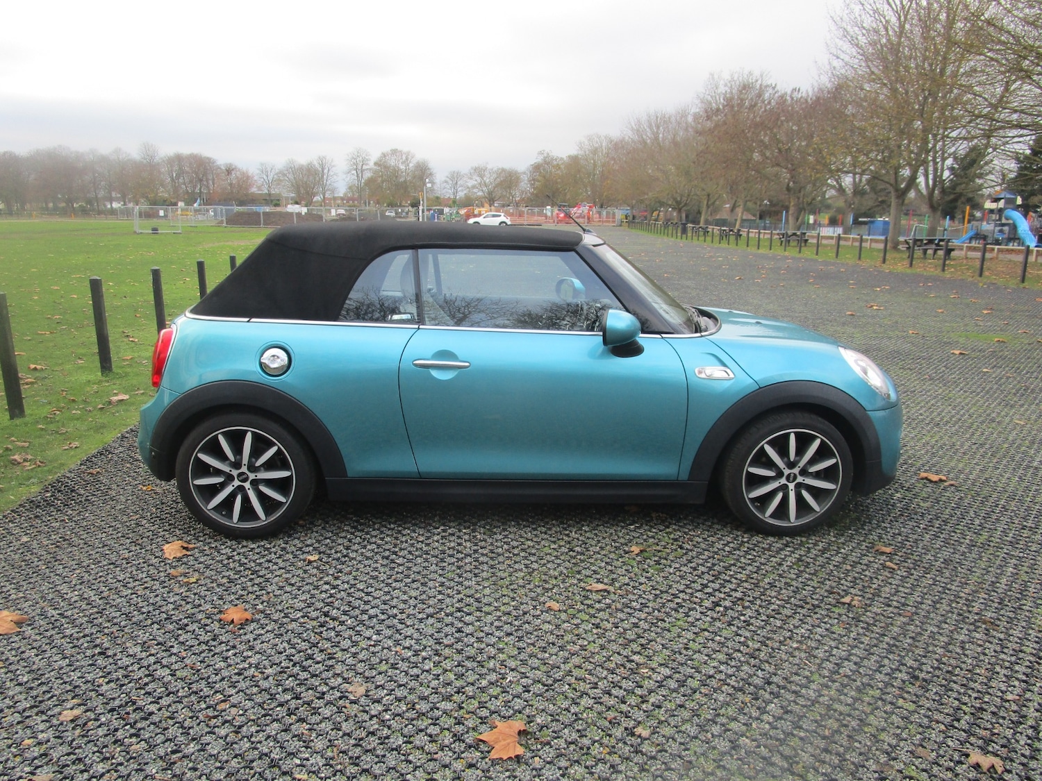 Used MINI Convertible 2016 for sale - 76649693: Photo 14