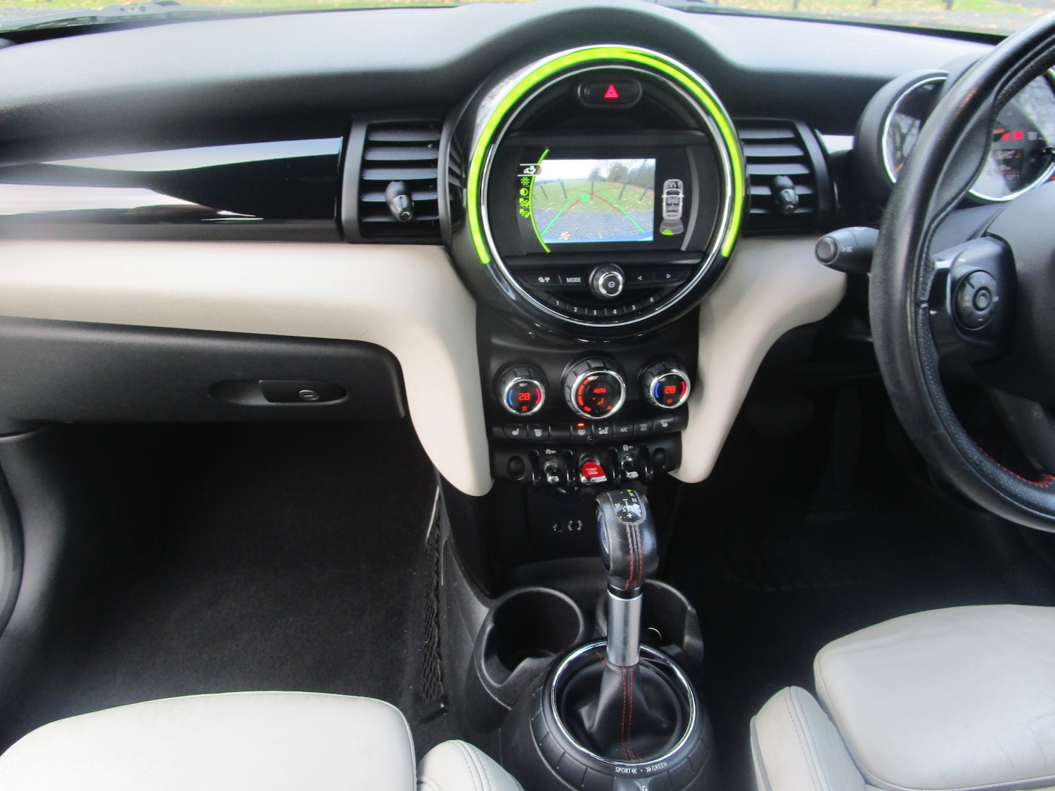 Used MINI Convertible 2016 for sale - 76649693: Photo 17