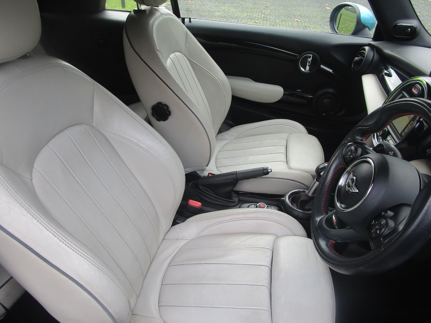 Used MINI Convertible 2016 for sale - 76649693: Photo 19