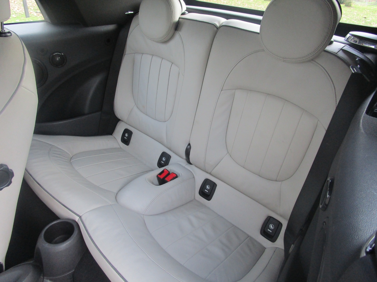 Used MINI Convertible 2016 for sale - 76649693: Photo 21