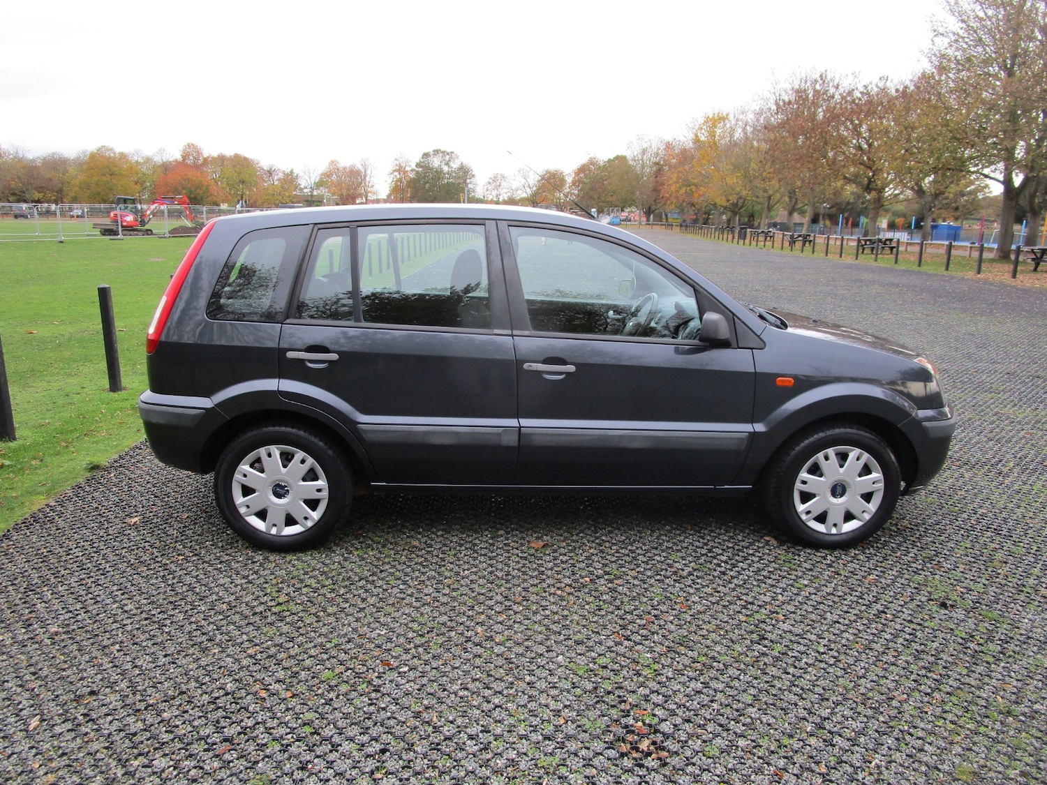 Used Ford Fusion 2009 for sale - 76402244: Photo 12