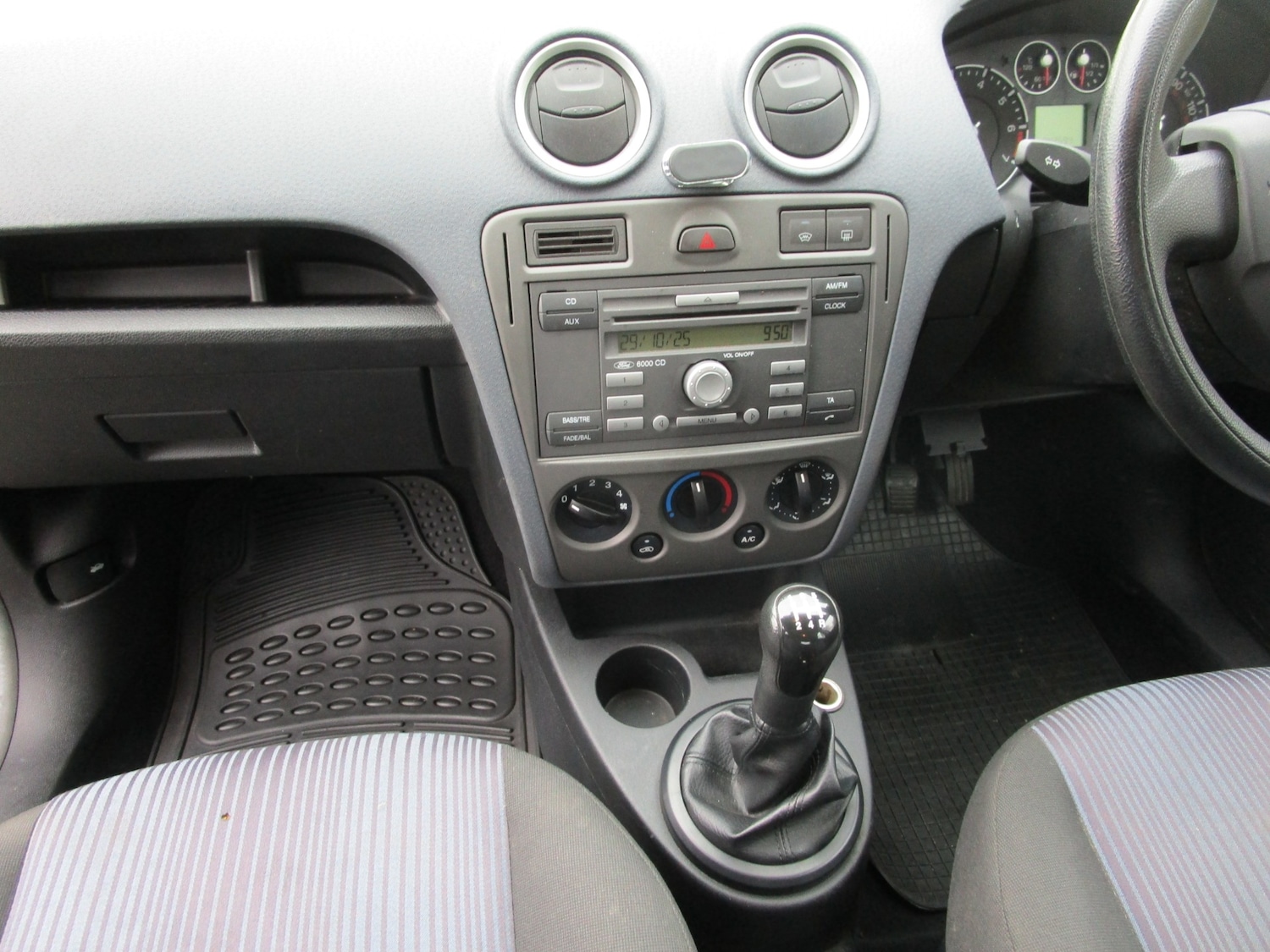 Used Ford Fusion 2009 for sale - 76402244: Photo 6