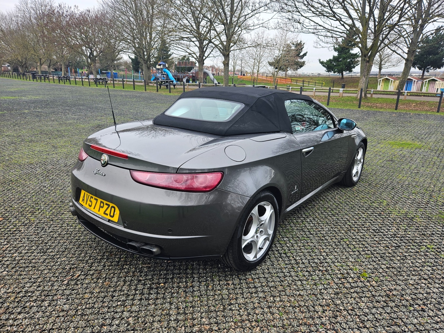 Used Alfa Romeo Spider 2007 for sale - 77125778: Photo 2