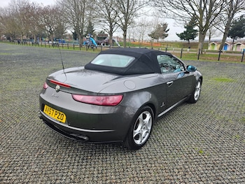 Used Alfa Romeo Spider 2007 for sale - 77125778: Photo