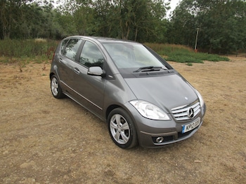 Used Mercedes-Benz A-Class 2012 for sale - 79295716: Photo