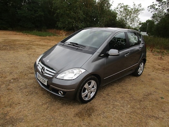 Used Mercedes-Benz A-Class 2012 for sale - 79295716: Photo