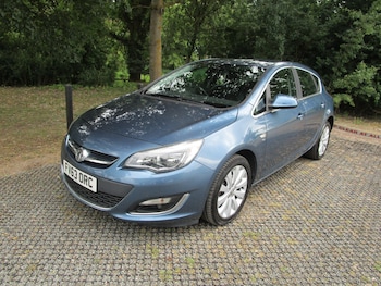 Used Vauxhall Astra 2013 for sale - 78857948: Photo