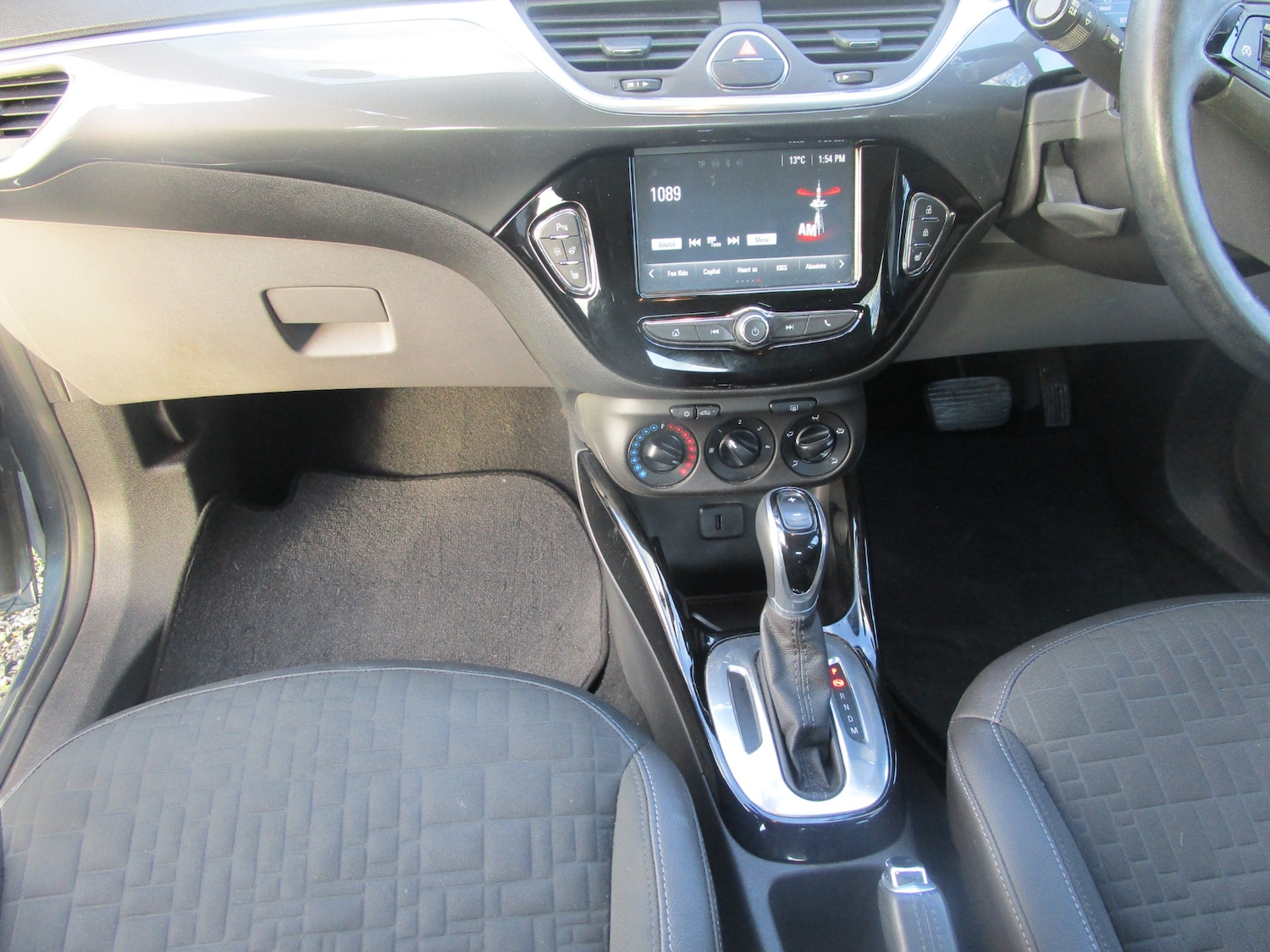 Used Vauxhall Corsa 2016 for sale - 76736601: Photo 6