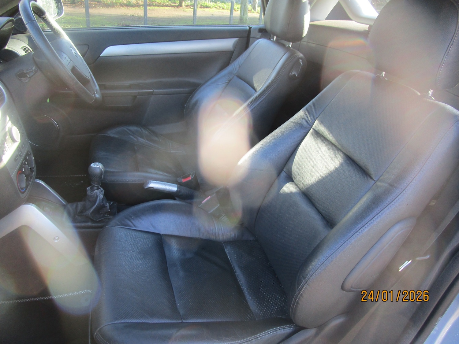 Used Vauxhall Tigra 2007 for sale - 77311310: Photo 7