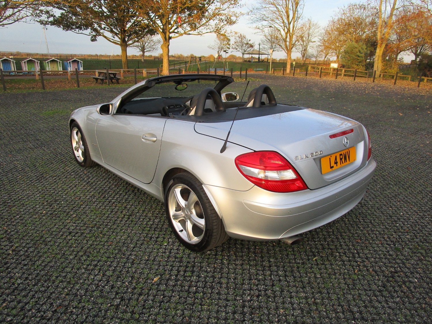 Used Mercedes-Benz SLK 2005 for sale - 76588402: Photo 3
