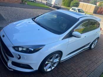 2015 (15) - 2.0T EcoBoost ST-3 5dr